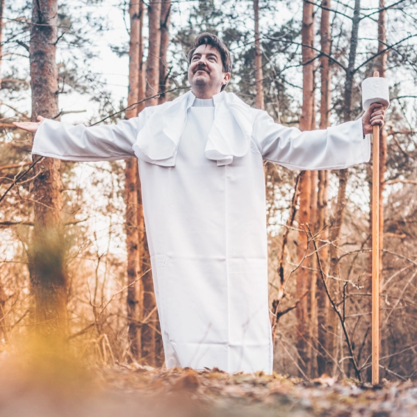 Kun Louhos tekee, kiviäkin kiinnostaa.